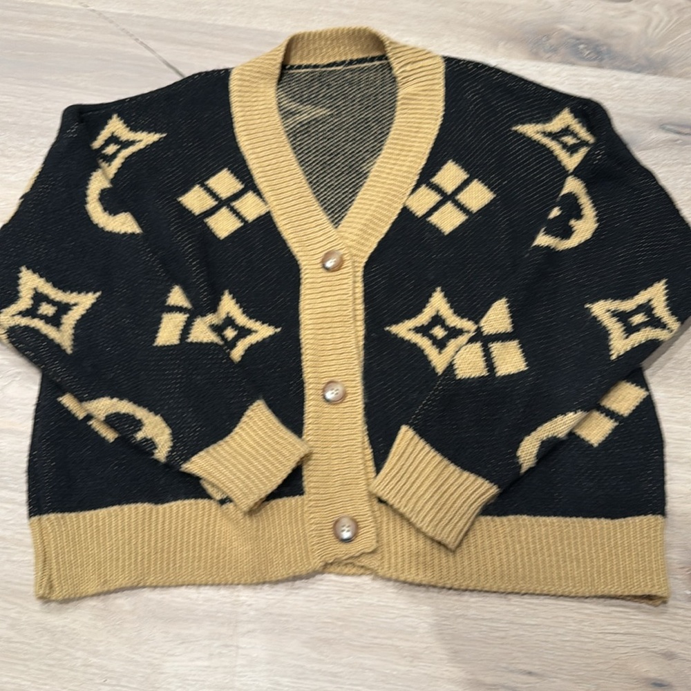 Wool sweater cardigans - Picture 2 of 5